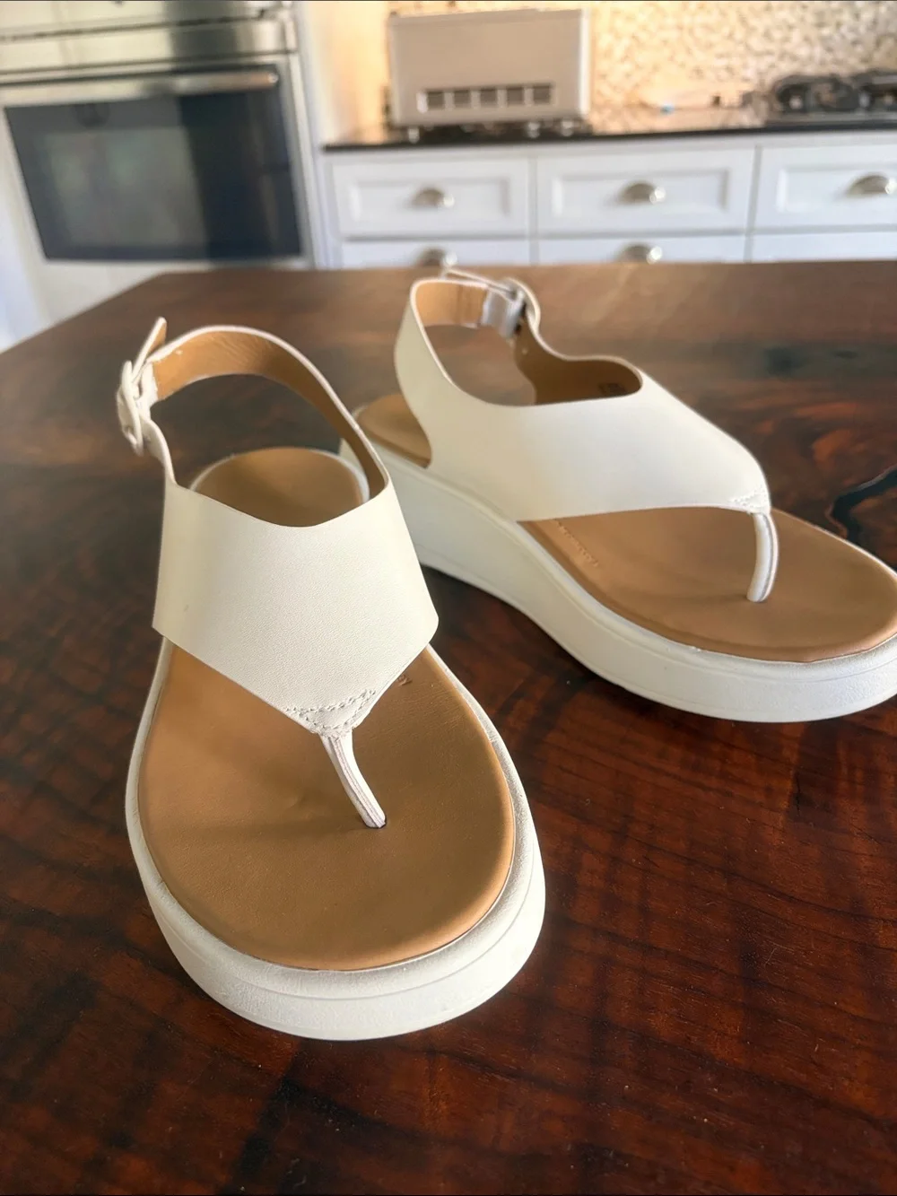 Fitflop F-MODE Flatiform toe post sandals